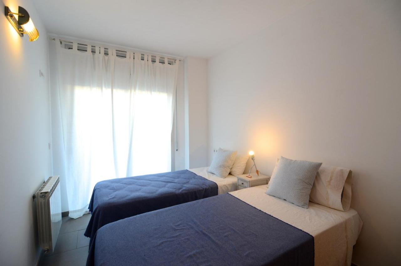 Platja 32 1º 1ª. Apartment Лестартит Екстериор снимка